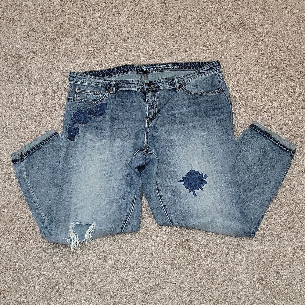 GAP Sexy Boyfriend Fit Jeans Floral Embroidery Applique Womens Plus Size 18 34